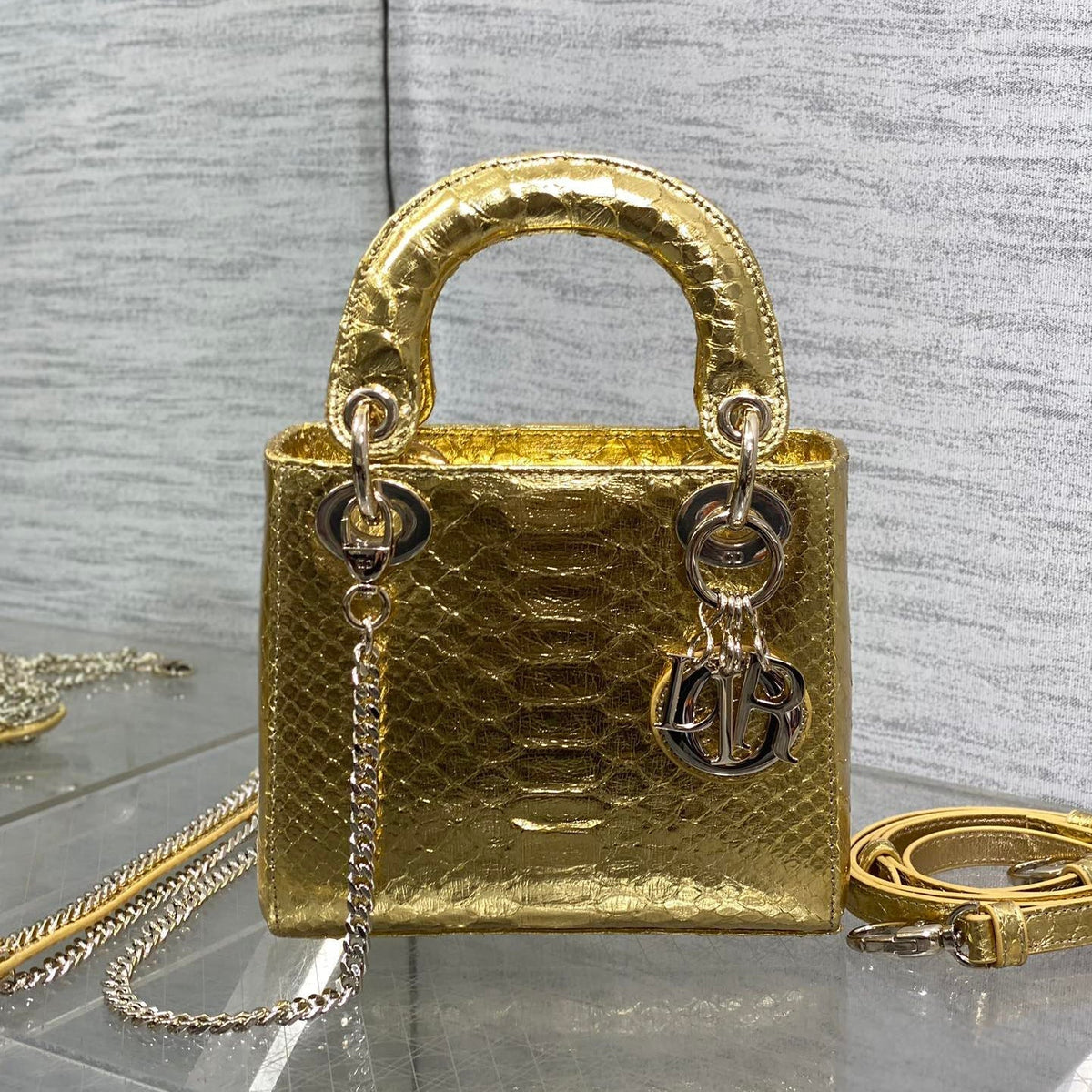 Dior Lady Women's Solid Color Metal Pendant Detachable Chain Shoulder Strap Snake Skin Single Shoulder Crossbody Handbag Bag Bags #77722
