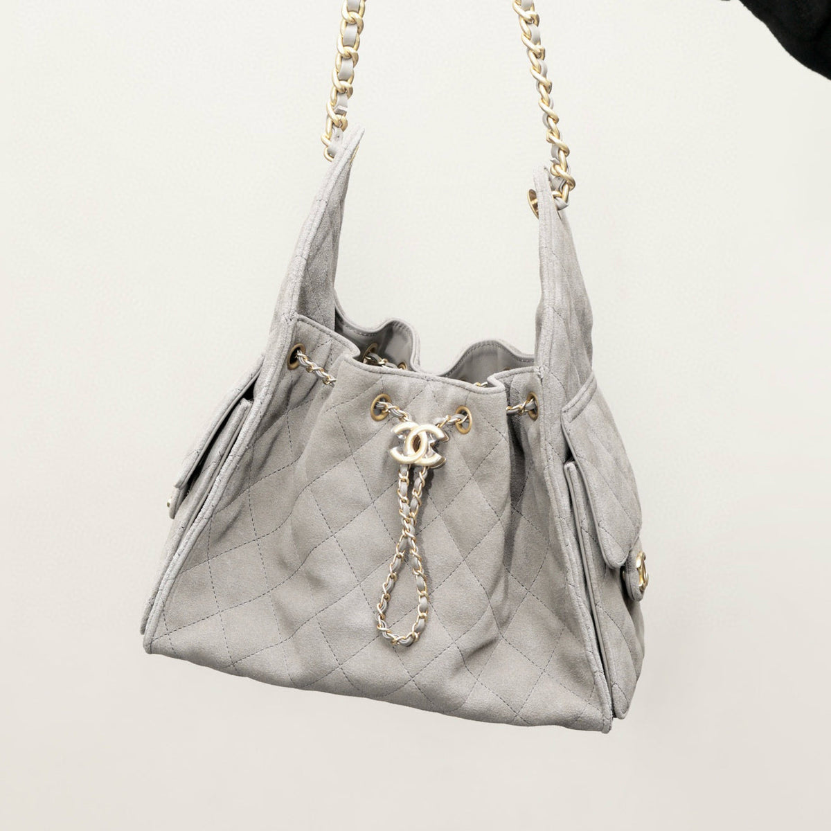 Chanel Women's Classic Double C Logo Solid Color Cowhide & Leather Tote Shoulder Bag Bags #75835