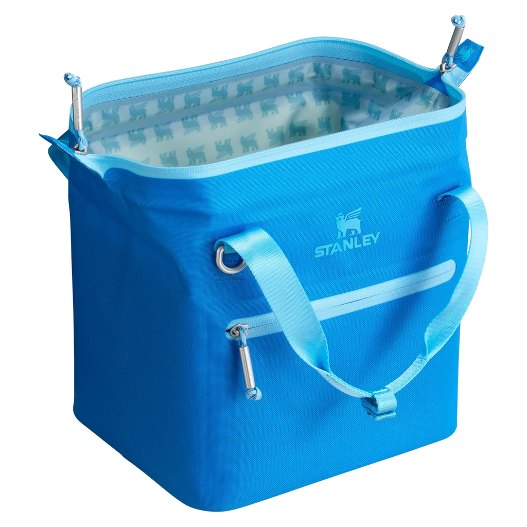 The All Day Julienne Mini Cooler | 10 Can | 7.4 QT | 7.0 L