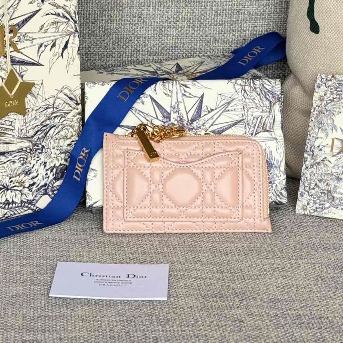 Dior Lady Dior Cosmos Zipped Card Holder Women's Fashion Temperament Logo Solid Colour Metal Decoration Card Case Card Holder Bag Bags S0965ONMJ  #81143