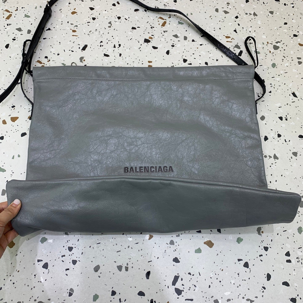 Balenciaga Women's Old Hardware Accessories Zipper Closure Sheep Leather Tote Bag Single Shoulder Crossbody Bags #75936